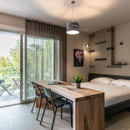 Sei Garda Apartments 페스키에라델가르다 외부 사진