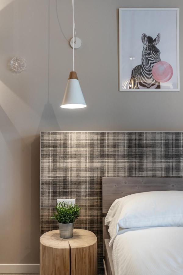 Sei Garda Apartments 페스키에라델가르다 외부 사진