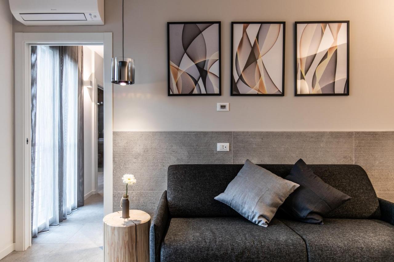 Sei Garda Apartments 페스키에라델가르다 외부 사진