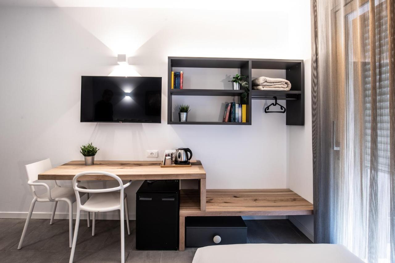 Sei Garda Apartments 페스키에라델가르다 외부 사진