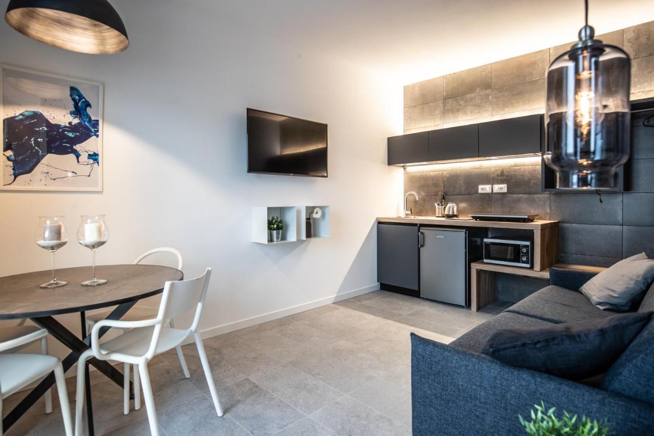 Sei Garda Apartments 페스키에라델가르다 외부 사진