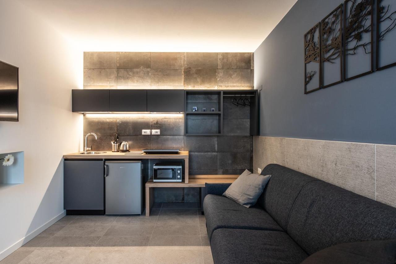 Sei Garda Apartments 페스키에라델가르다 외부 사진