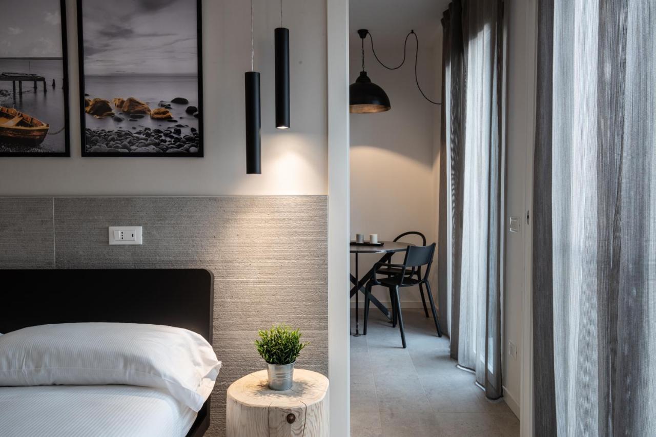 Sei Garda Apartments 페스키에라델가르다 외부 사진
