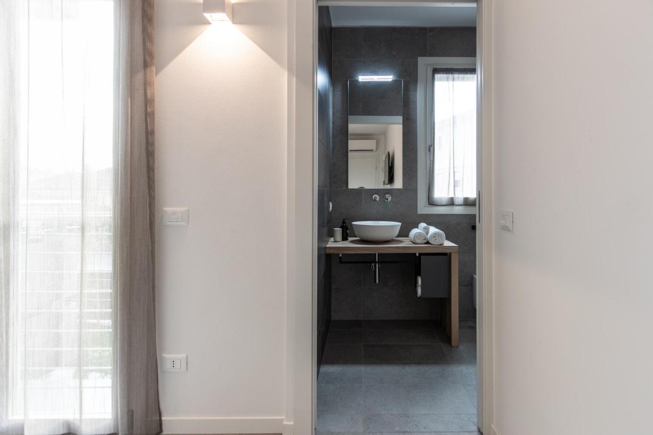 Sei Garda Apartments 페스키에라델가르다 외부 사진