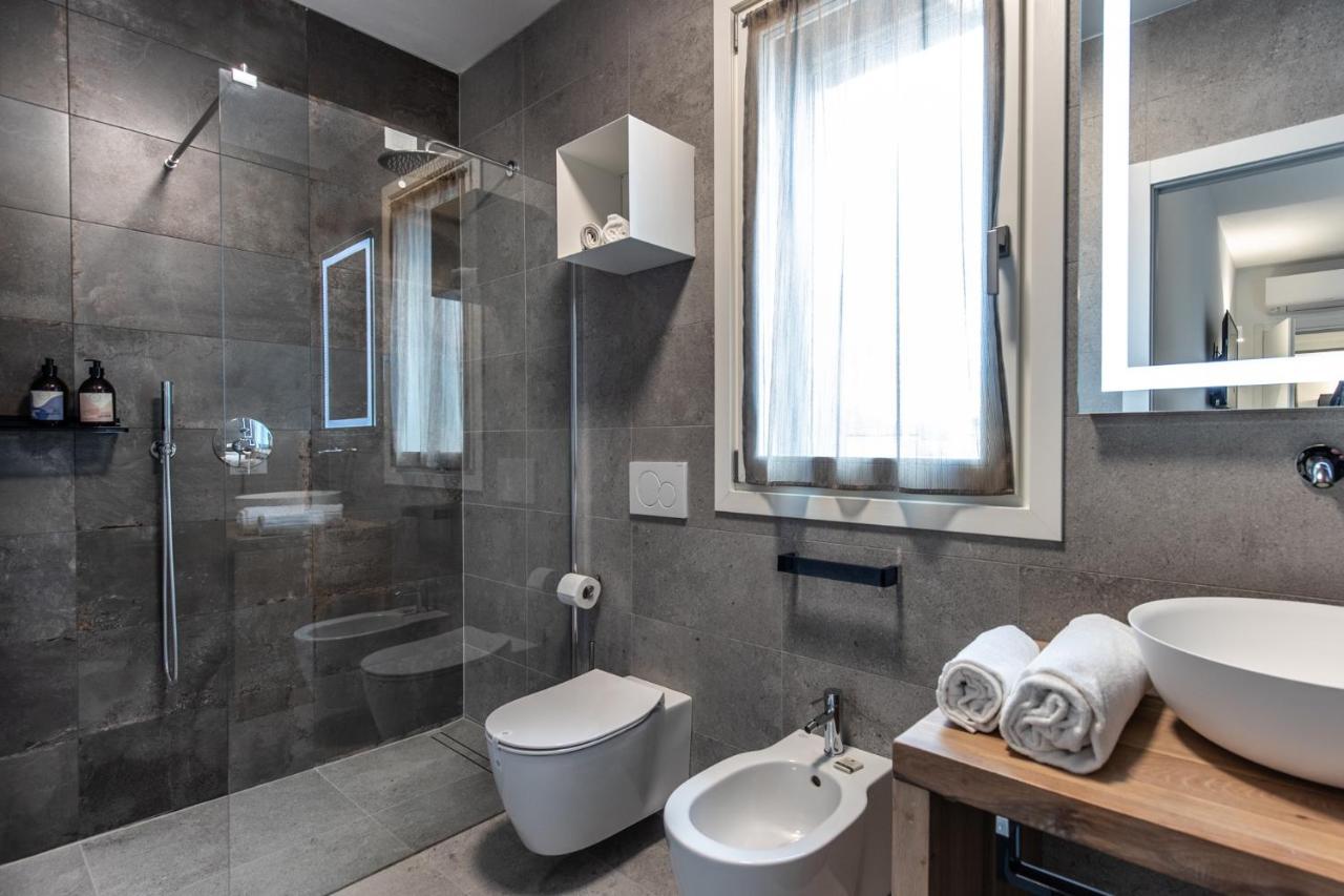 Sei Garda Apartments 페스키에라델가르다 외부 사진